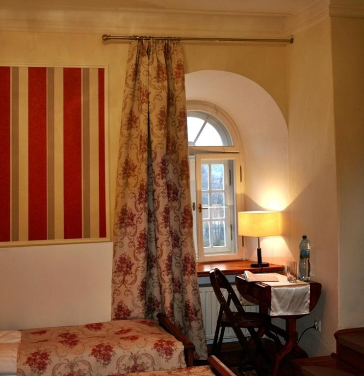 Palac Kurozweki Aparthotel Room photo